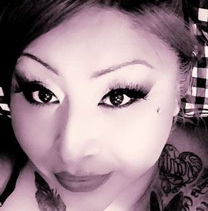 Meet your Posher, Annette